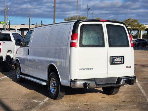 2024 GMC Savana 2500 Work Van