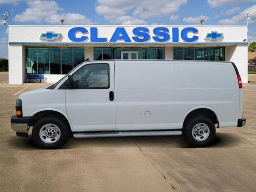 2024 GMC Savana 2500 Work Van