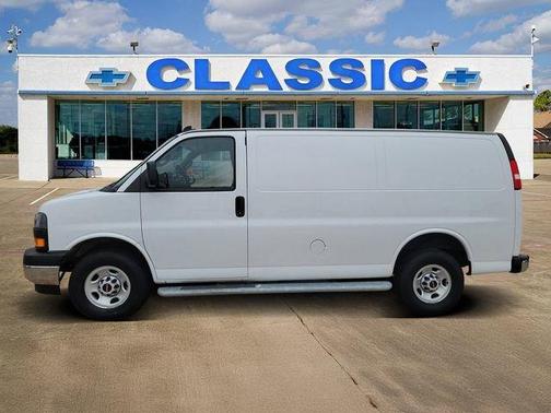 2024 GMC Savana 2500 Work Van