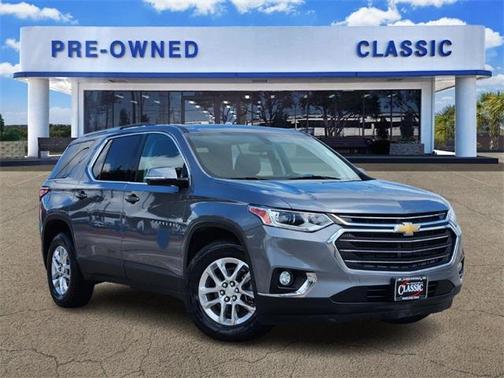 2018 Chevrolet Traverse LT Cloth