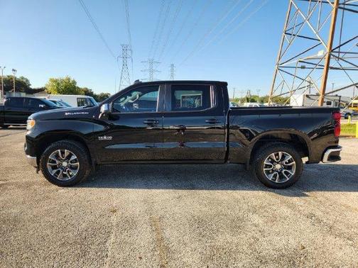 Black 2022 Chevrolet Silverado 1500 LT