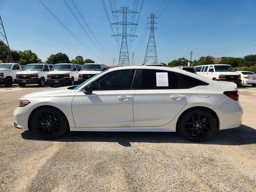 Platinum White Pearl 2025 Honda Civic Sport