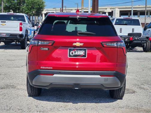 Radiant Red 2026 Chevrolet Equinox LT