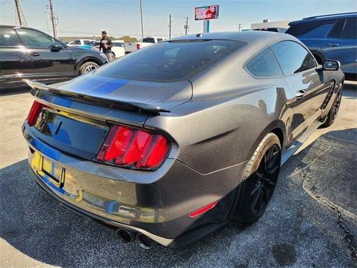 2018 Ford Shelby GT350 Base