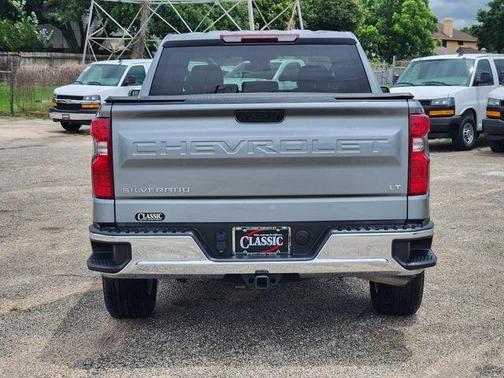 Sterling Gray Metallic 2023 Chevrolet Silverado 1500 LT