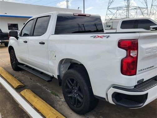 2022 Chevrolet Silverado 1500 Custom