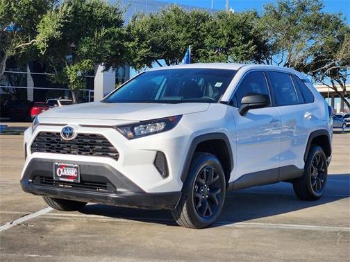 2022 Toyota RAV4 LE