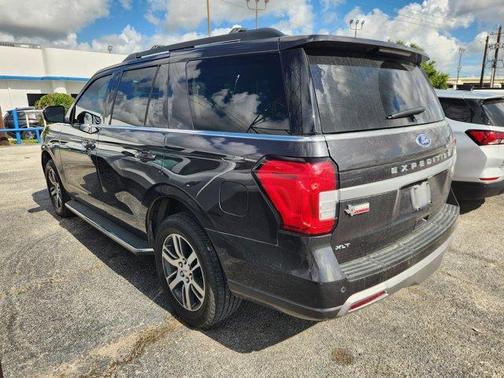 2022 Ford Expedition XLT