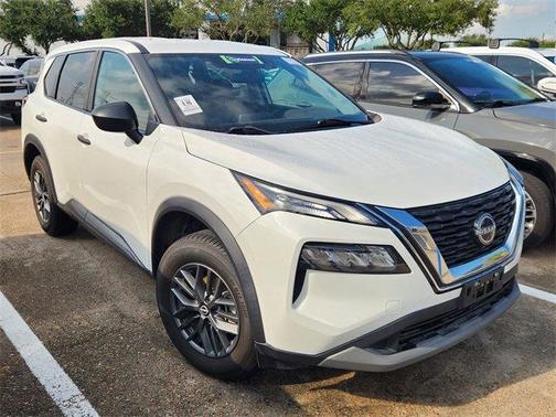 2022 Nissan Rogue S