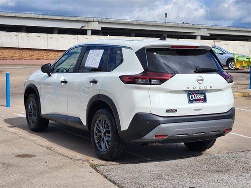 2022 Nissan Rogue S