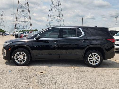 2023 Chevrolet Traverse LS