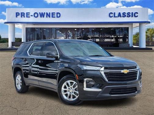 2023 Chevrolet Traverse LS