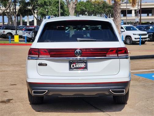 2024 Volkswagen Atlas 2.0T SE