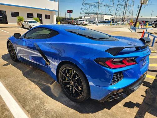 2024 Chevrolet Corvette Stingray w/2LT
