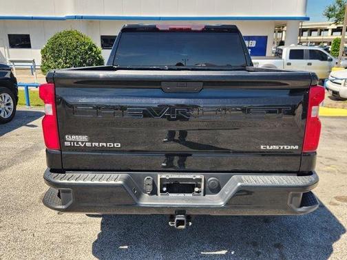 2022 Chevrolet Silverado 1500 Limited Custom