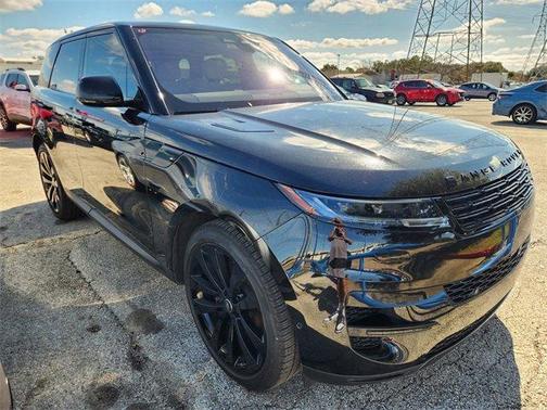 2023 Land Rover Range Rover Sport SE
