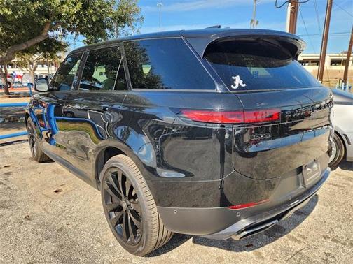 2023 Land Rover Range Rover Sport SE