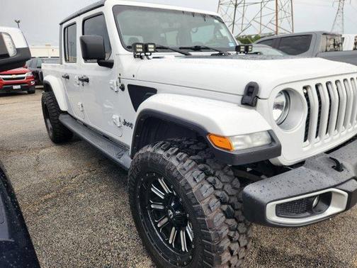 2021 Jeep Gladiator Overland