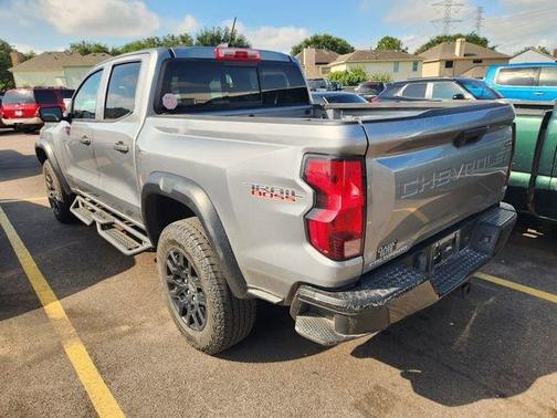 Sterling Gray Metallic 2024 Chevrolet Colorado Trail Boss