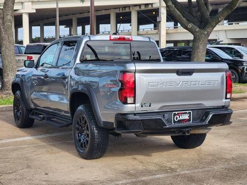 Sterling Gray Metallic 2024 Chevrolet Colorado Trail Boss