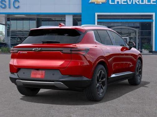 2025 Chevrolet Equinox EV LT 2