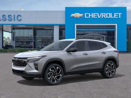 Gray 2026 Chevrolet Trax 2RS