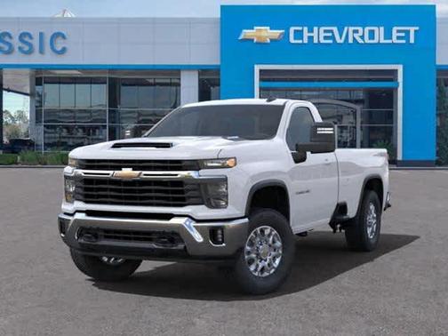 2025 Chevrolet Silverado 3500 LT