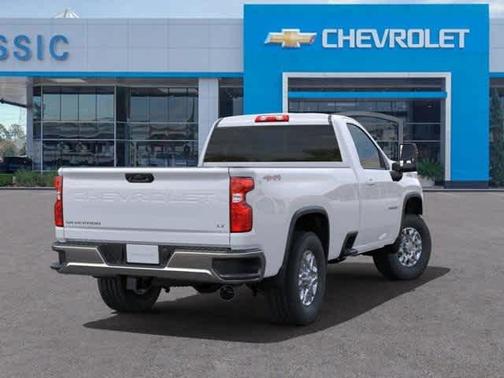 2025 Chevrolet Silverado 3500 LT