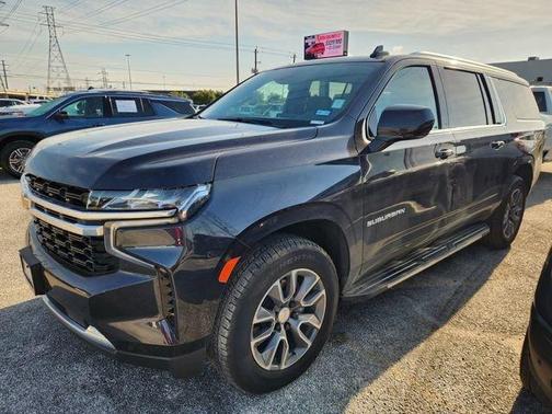 Dark Ash Metallic 2024 Chevrolet Suburban LS