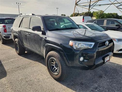 2019 Toyota 4Runner SR5