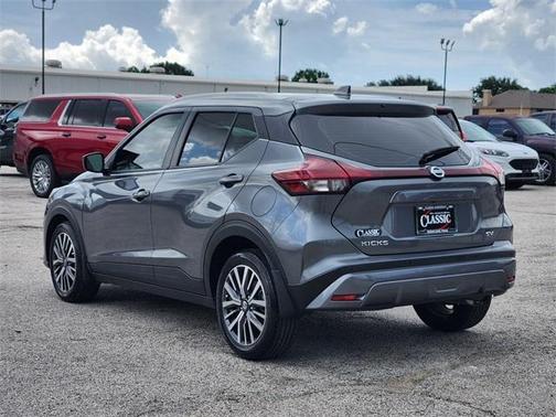 2021 Nissan Kicks SV