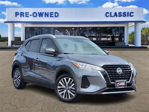 2021 Nissan Kicks SV