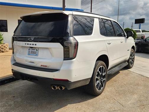 2025 Chevrolet Tahoe RST