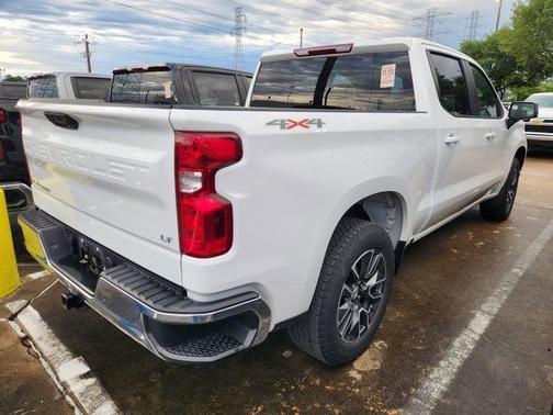 Summit White 2024 Chevrolet Silverado 1500 LT