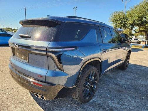 2024 Chevrolet Traverse RS