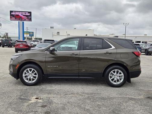 Harvest Gold / Bronze 2024 Chevrolet Equinox LT