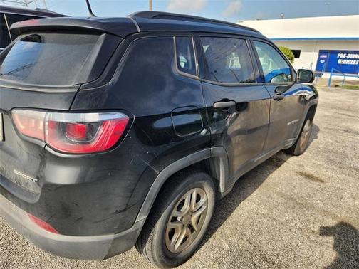 2018 Jeep Compass Sport