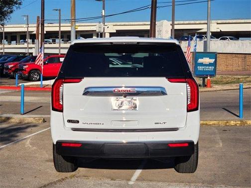 2024 GMC Yukon XL SLT