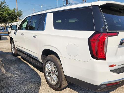 2024 GMC Yukon XL SLT