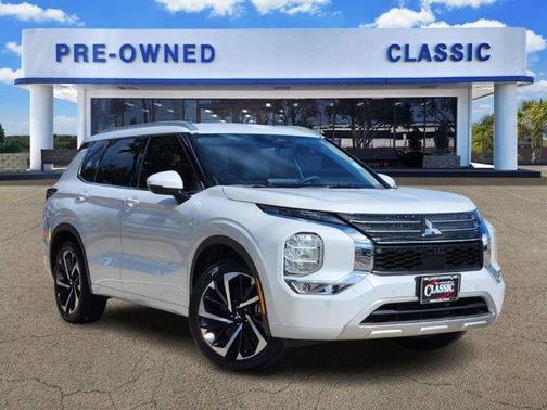 2023 Mitsubishi Outlander SEL