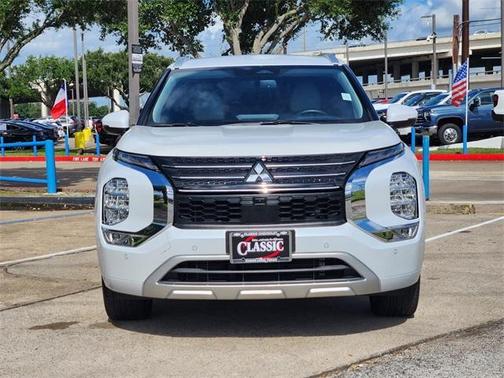 2023 Mitsubishi Outlander SEL