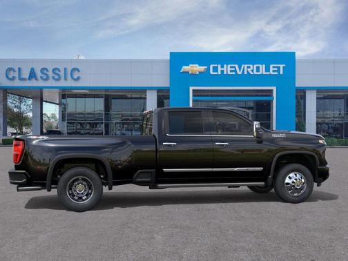2026 Chevrolet Silverado 3500 High Country