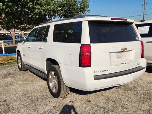 2019 Chevrolet Suburban LT