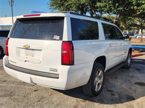 2019 Chevrolet Suburban LT