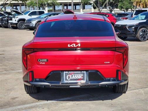 2025 Kia K4 GT-Line