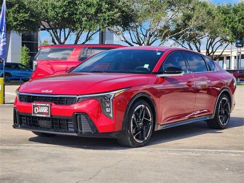 2025 Kia K4 GT-Line