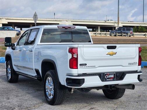 2024 Chevrolet Silverado 2500 High Country