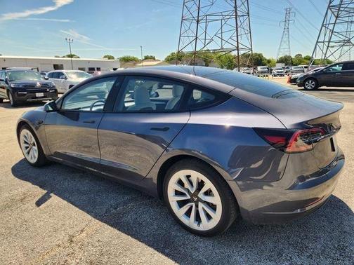 2023 Tesla Model 3 Base