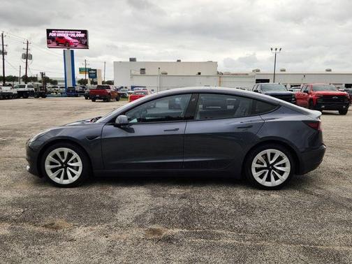 Pearl White Multi 2023 Tesla Model 3 Base