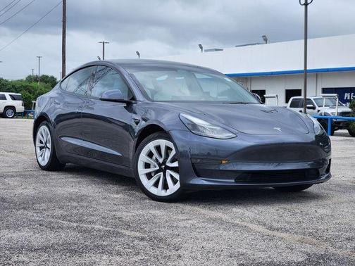 Pearl White Multi 2023 Tesla Model 3 Base